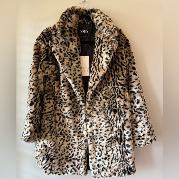 FAUX FUR ANIMAL PRINT COAT - Picture 12 of 16